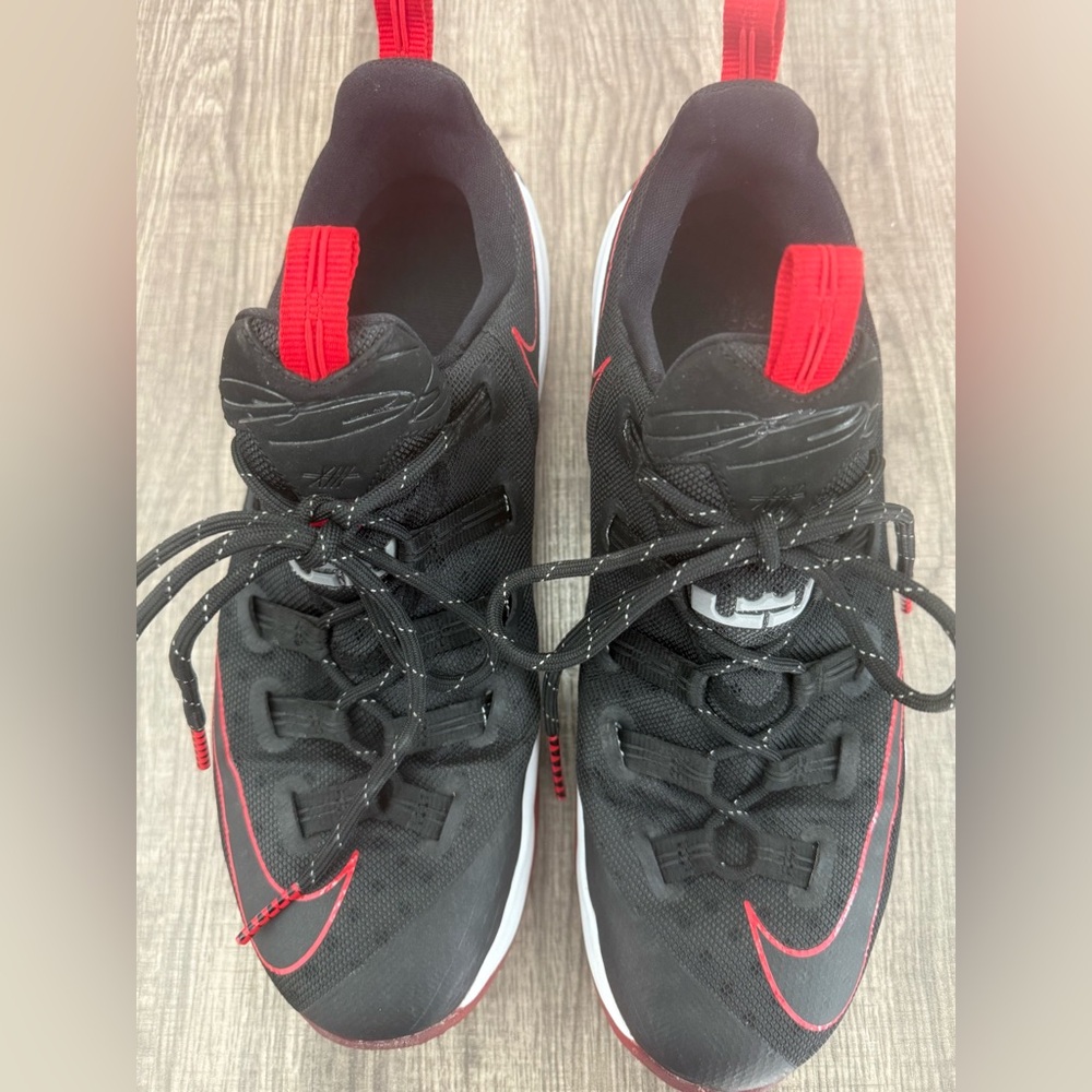 Nike LeBron 13 Low Men’s  Black and Red Sneakers Basketball  Shoes